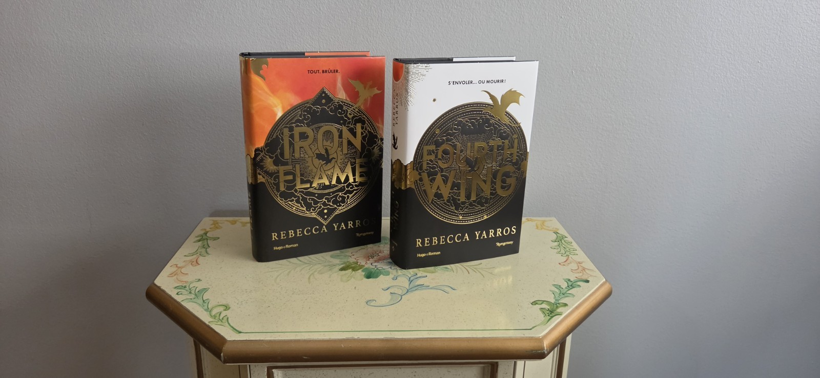 Fourth Wing & Iron Flame French 1st First Special Edition Sprayed Edge hardcover