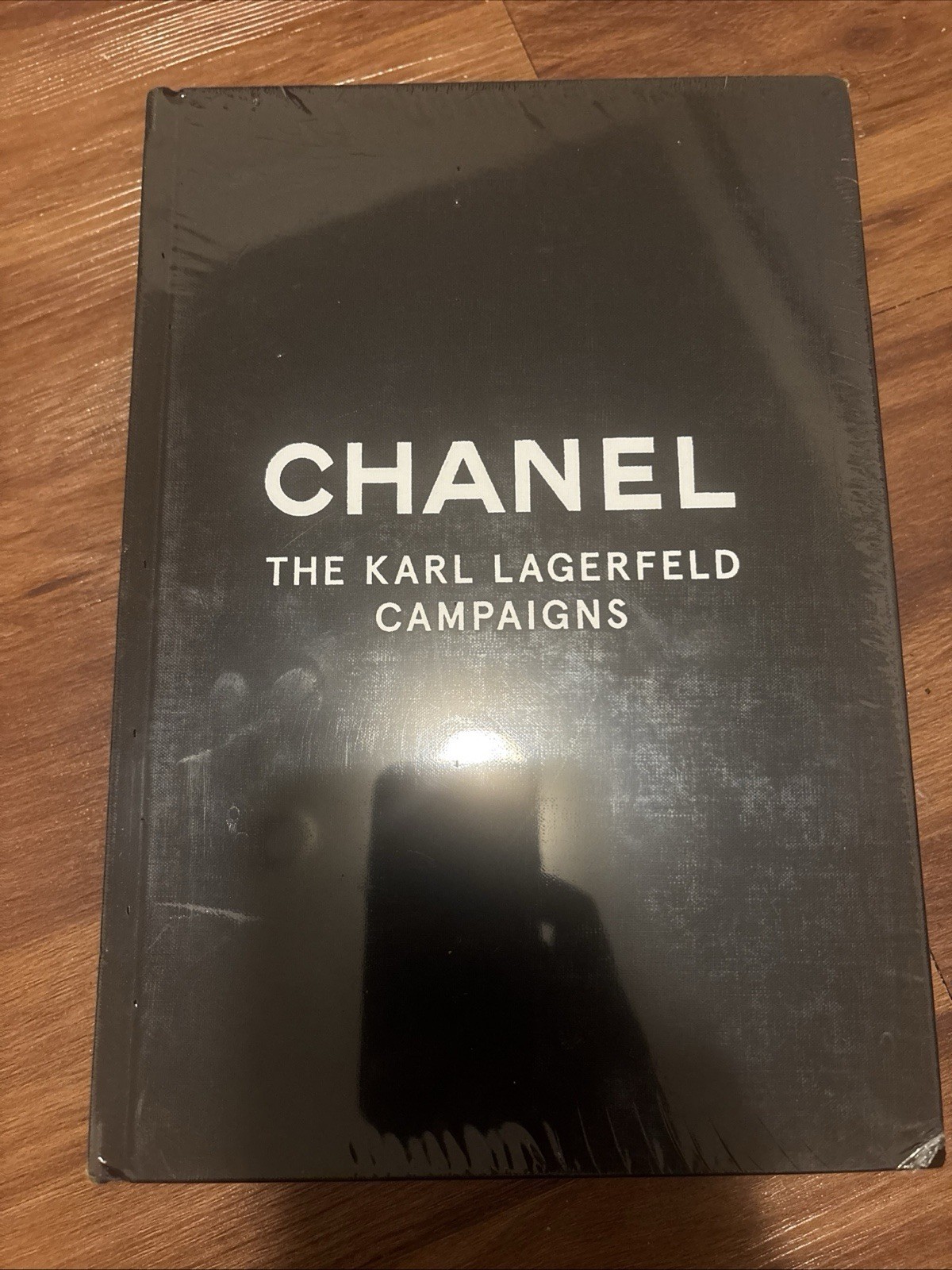 Chanel The Karl Lagerfeld Campaigns By Patrick Mauris Hard Cover New NIP