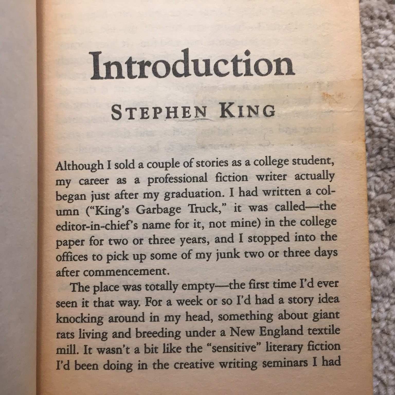 Carrie Stephen King 1999 First Pocket Books Paranormal Horror Paperback Book