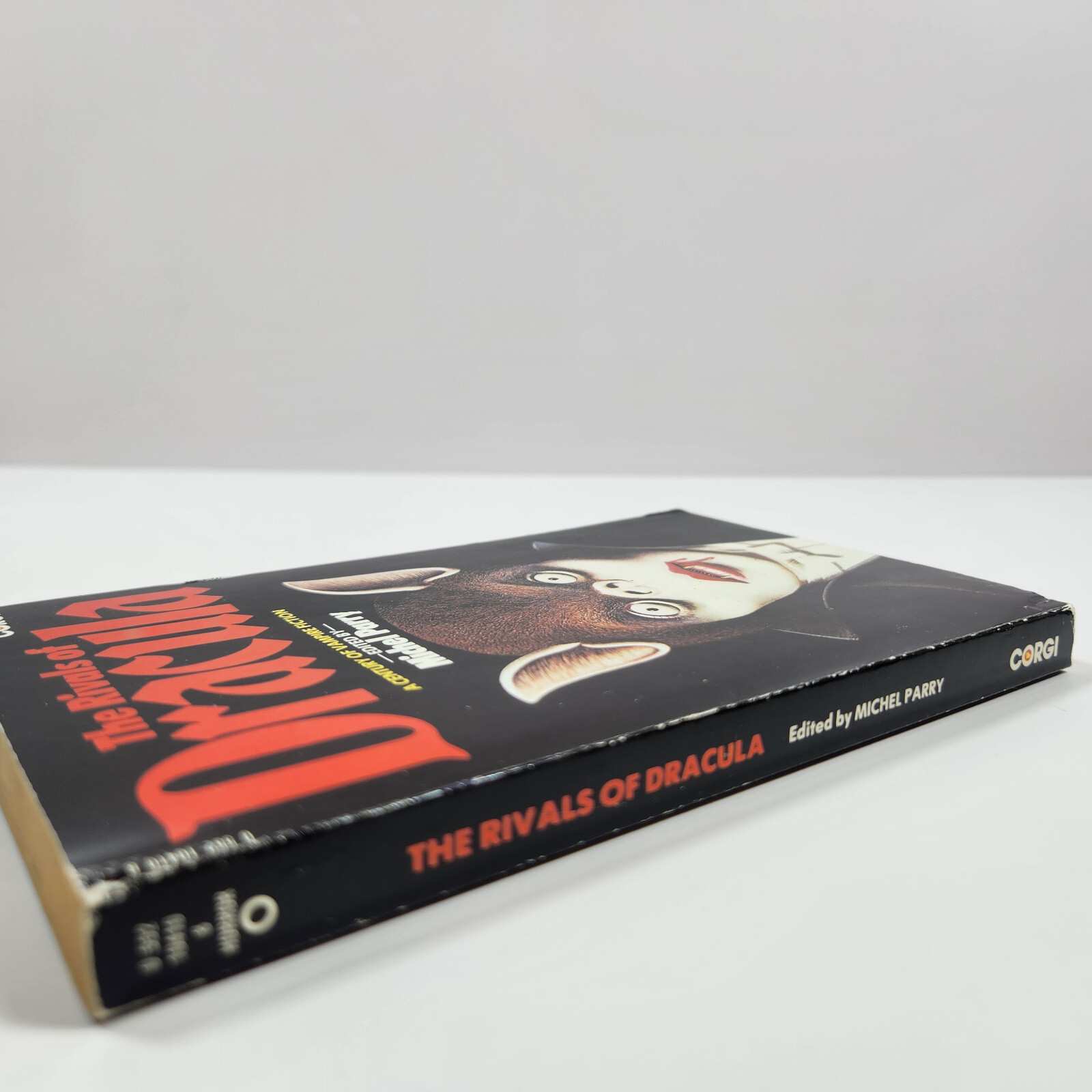 Rivals of Dracula Century of Vampire Fiction Michel Parry Vtg Corgi Ed 1977 MMPB