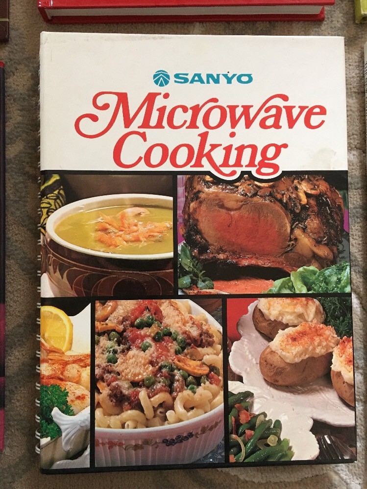 Cook Book Lot of 9 Cookbooks: Betty Crocker, Pol Martin,Weight Watchers,Culinary