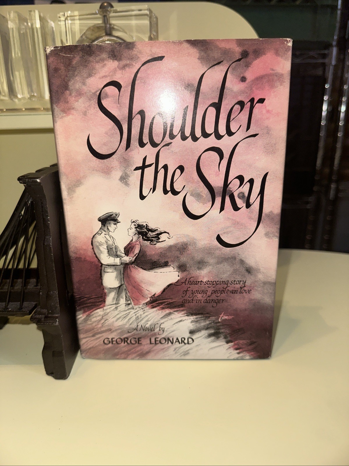 1959 FIRST PRINTING SHOULDER THE SKY VINTAGE NOVEL GEORGE LEONARD NOVEL HC BOOK