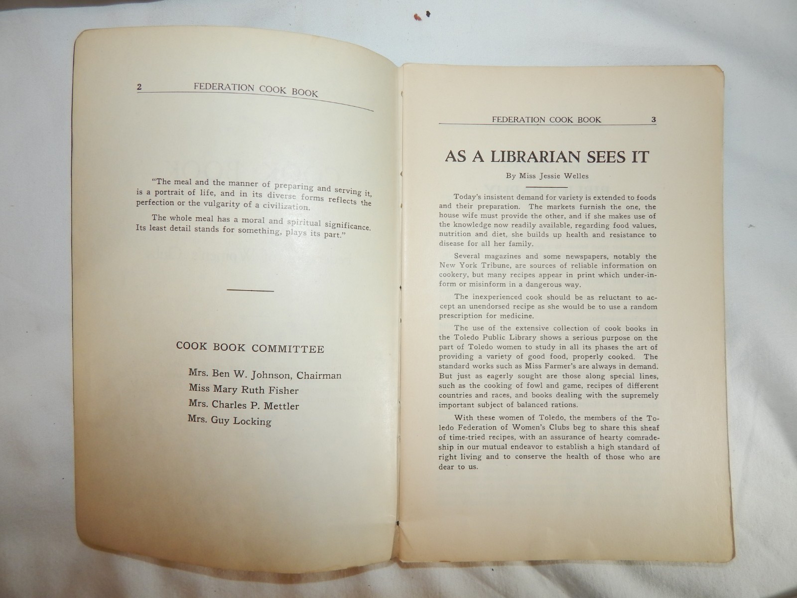 Antique CookBook of the Toledo Federation of Women’s Clubs 1924 Local Ads Ohio