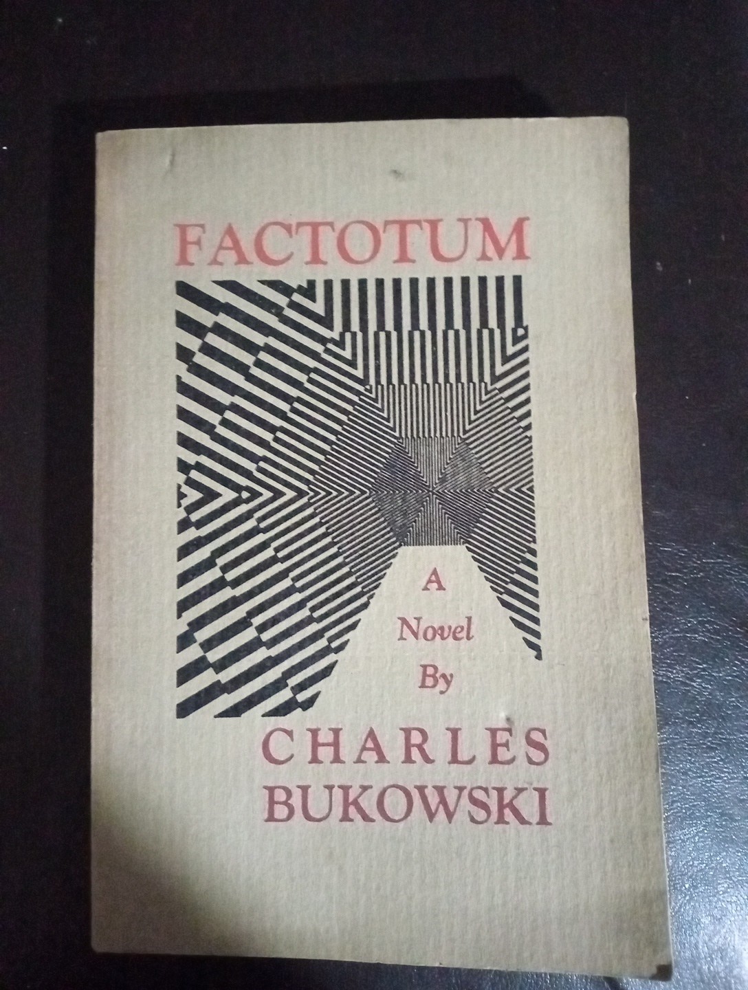 15th Printing – Paperback Book – FACTOTUM – Charles Bukowski – Black Sparrow
