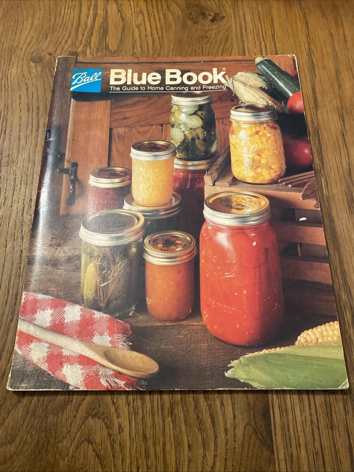 1984 Ball Blue Book The Guide To Home Canning & Freezing Edition 31 VTG
