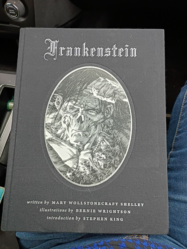 Frankenstein by Shelley illustrated by Bernie Wrightson HC (2008)