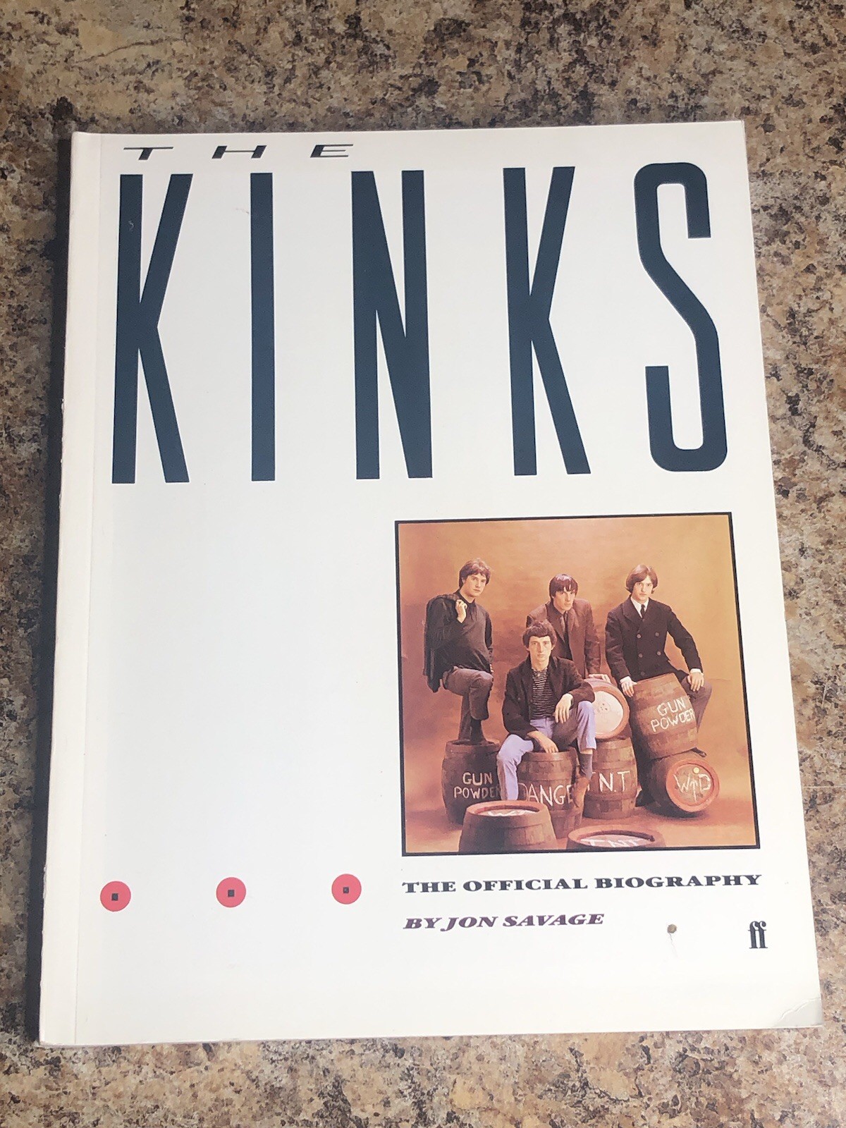 The Kinks-The Official Biography by Jon Savage Paperback 1984 Faber & Faber
